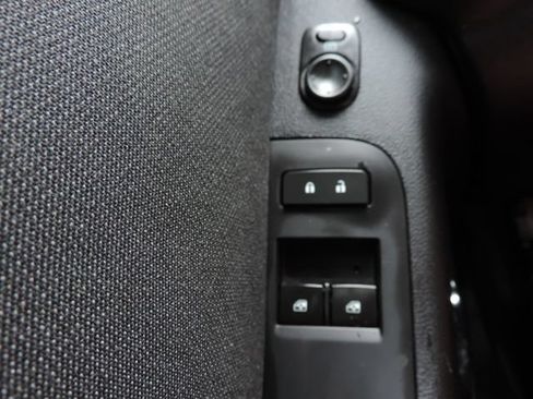 Used 2015 Chevrolet Camaro LT RWD image 25
