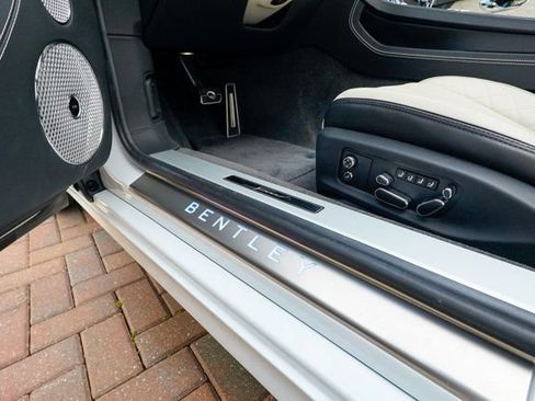 Used 2024 Bentley Continental GT Speed image 61