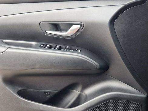 Used 2025 Hyundai Tucson SEL FWD image 23