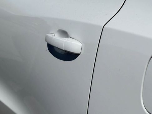 Used 2017 Dodge Durango R/T w/ Blacktop Package image 15