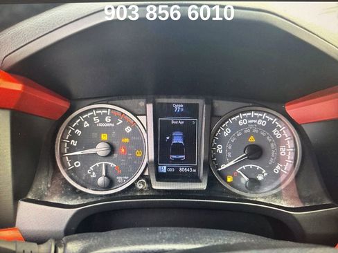 Used 2020 Toyota Tacoma TRD Off-Road image 15