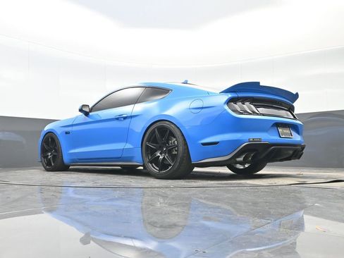 Used 2022 Ford Mustang GT Premium w/ Equipment Group 401A image 28