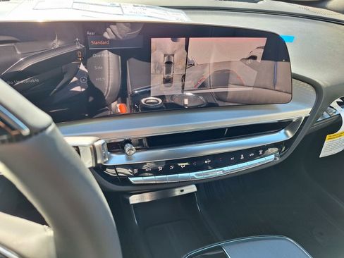 New 2026 Cadillac Lyriq Sport image 16