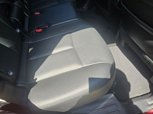 Used 2016 Nissan Rogue SL AWD/4WD image 18