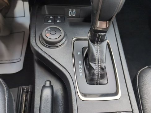 Used 2021 Ford Ranger Lariat w/ Trailer Tow Package image 24