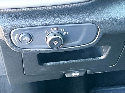 Used 2023 Chevrolet TrailBlazer LS image 10