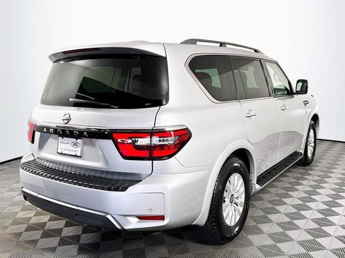 Used 2021 Nissan Armada SV image 7