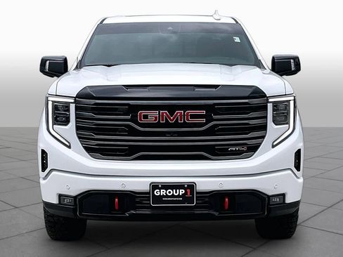 Used 2026 GMC Sierra 1500 AT4 w/ AT4 Premium Package AWD/4WD image 4