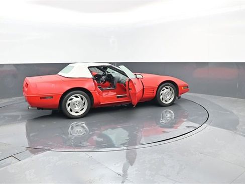 Used 1994 Chevrolet Corvette Base image 28