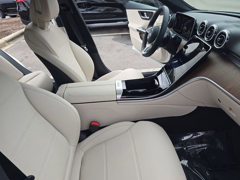 New 2025 Mercedes-Benz C 300 Sedan image 10
