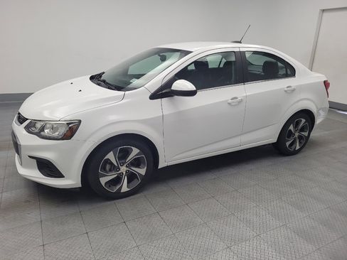 Used 2018 Chevrolet Sonic Premier image 2