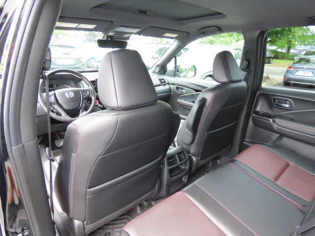 Certified 2021 Honda Ridgeline Black Edition image 15