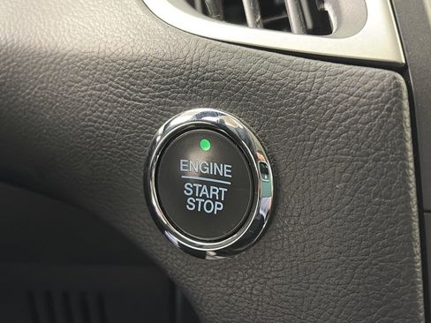 Certified 2020 Ford Edge SEL image 23