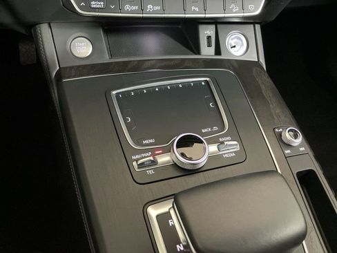 Used 2020 Audi Q5 2.0T Premium Plus w/ Premium Plus Package image 15