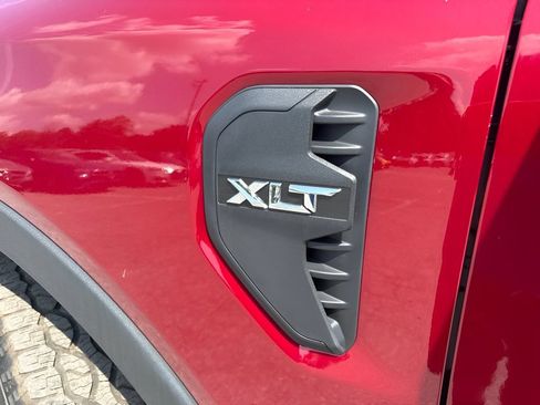 Used 2025 Ford Ranger XLT w/ Equipment Group 301A High AWD/4WD image 32