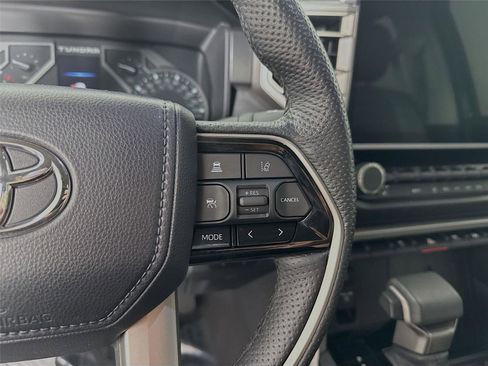 Used 2022 Toyota Tundra SR5 w/ SR5 Premium Package image 18