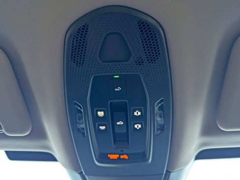 Used 2024 Porsche Panamera 4 image 37