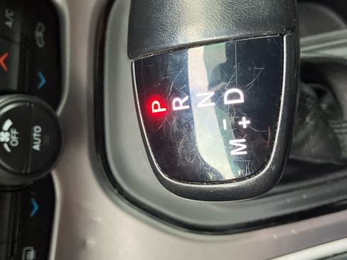 Used 2021 Dodge Challenger R/T w/ Blacktop Package image 27