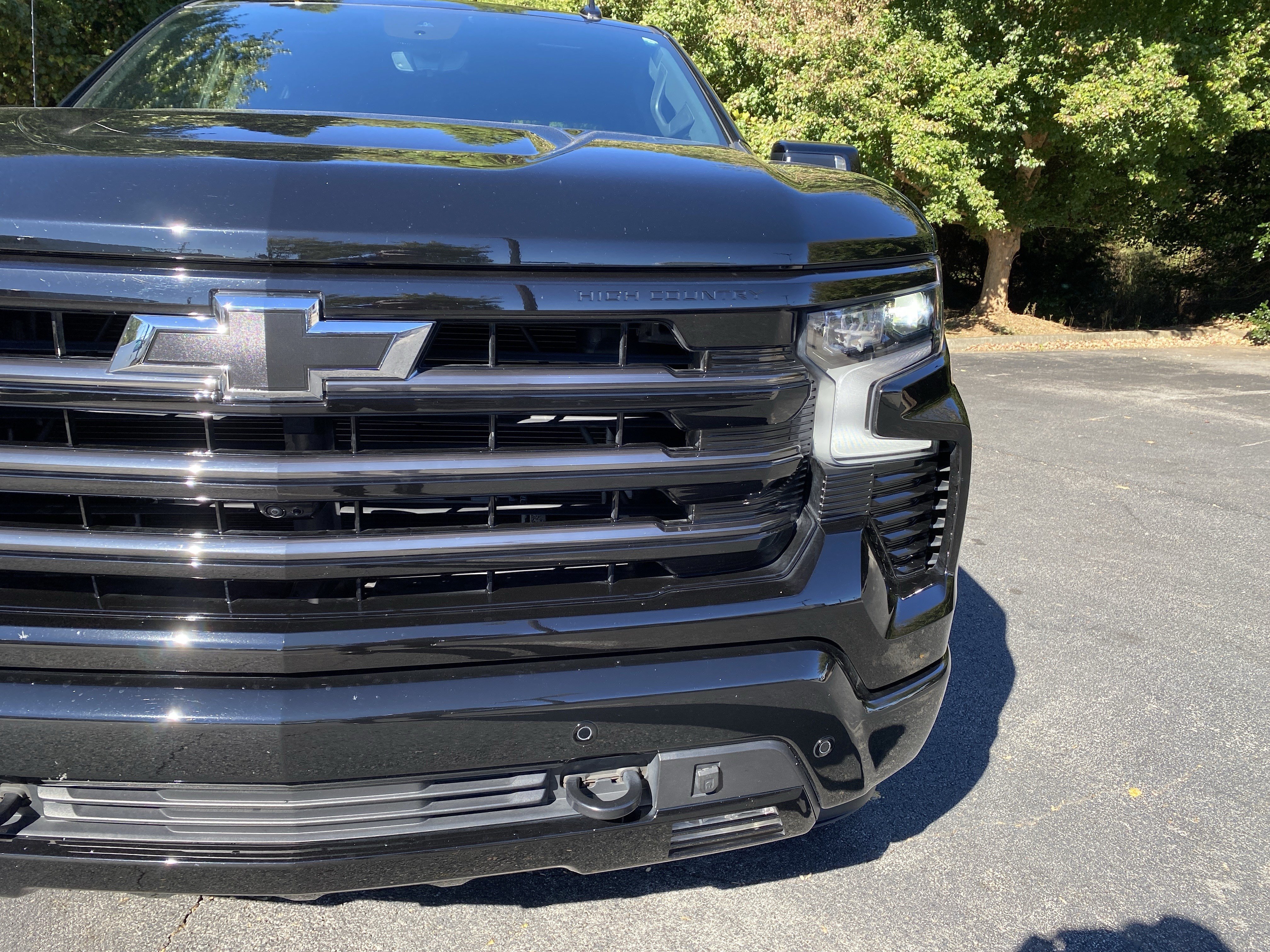 Used 2025 Chevrolet Silverado 1500 High Country w/ Midnight Edition AWD/4WD image 12