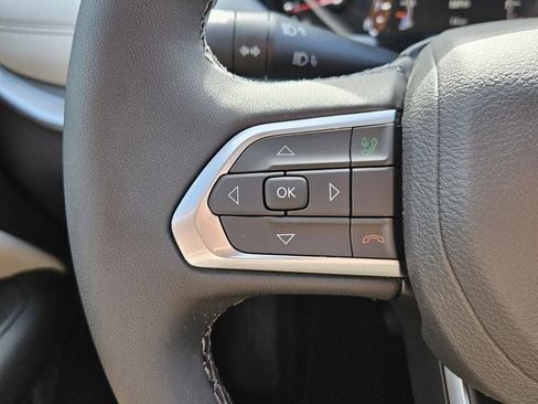 New 2026 Jeep Compass Limited image 22