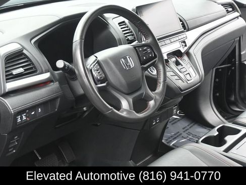 Used 2025 Honda Odyssey Sport-L image 7