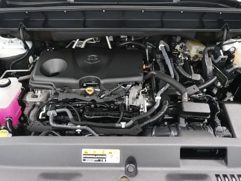 Used 2021 Toyota Highlander Limited image 35