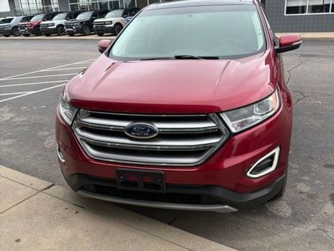 Used 2015 Ford Edge Titanium w/ Equipment Group 301A FWD image 3