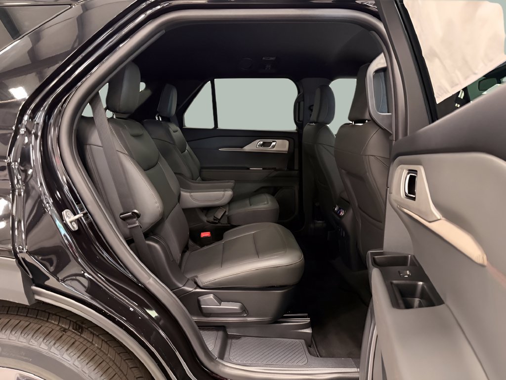 New 2027 Ford Explorer Active w/ Active Comfort Package AWD/4WD image 31