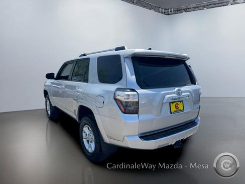 Used 2019 Toyota 4Runner SR5 AWD/4WD image 6