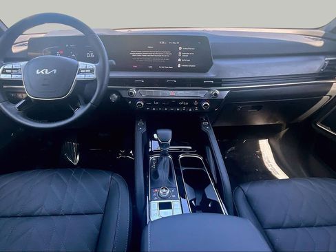 Used 2025 Kia Telluride EX X-Line AWD/4WD image 16