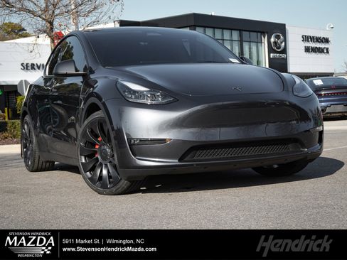 Used 2024 Tesla Model Y Performance image 1
