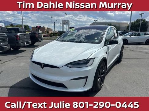 Used 2023 Tesla Model X AWD/4WD image 5