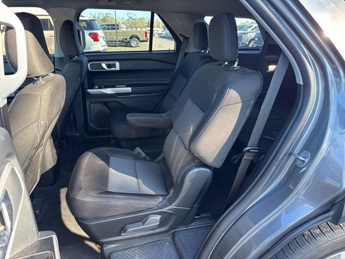 Used 2022 Ford Explorer XLT w/ Class IV Trailer Tow Package image 13