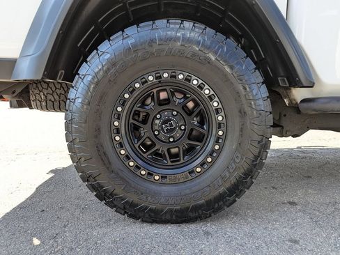 Used 2021 Jeep Gladiator Mojave w/ LED Lighting Group AWD/4WD image 50