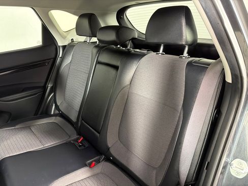 Used 2023 Kia Seltos S image 21