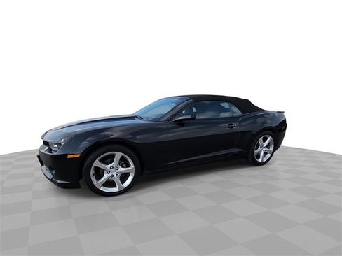 Used 2015 Chevrolet Camaro LT w/ RS Package image 4