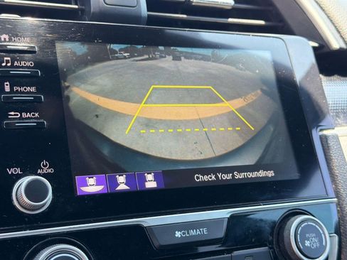 Used 2020 Honda Civic Sport image 23