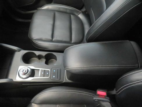 Used 2020 Ford Escape SEL AWD/4WD image 42