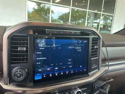 Used 2022 Ford F150 King Ranch w/ Equipment Group 601A High AWD/4WD image 4