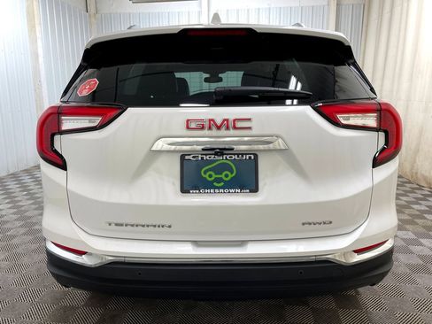 Certified 2024 GMC Terrain SLT AWD/4WD image 19