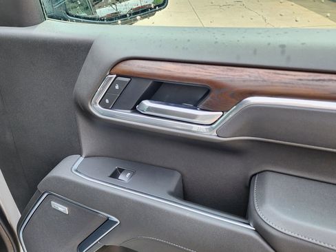 New 2026 GMC Sierra 1500 SLT w/ SLT Premium Plus Package image 37