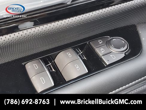 New 2025 GMC Sierra EV Denali AWD/4WD image 17