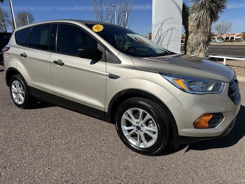 Used 2017 Ford Escape S image 13