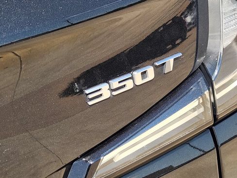 Used 2023 Cadillac XT4 Sport FWD image 13