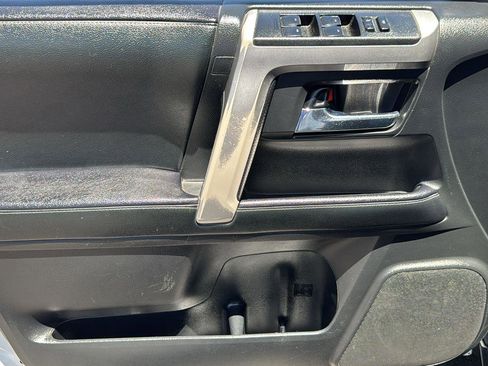 Used 2020 Toyota 4Runner SR5 image 11