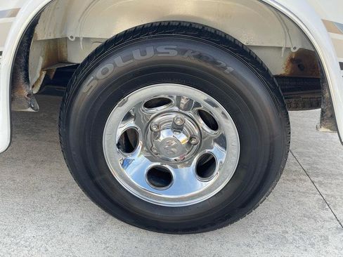 Used 2000 Dodge B1500 RWD image 16