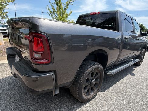 Used 2026 RAM 2500 Big Horn AWD/4WD image 8