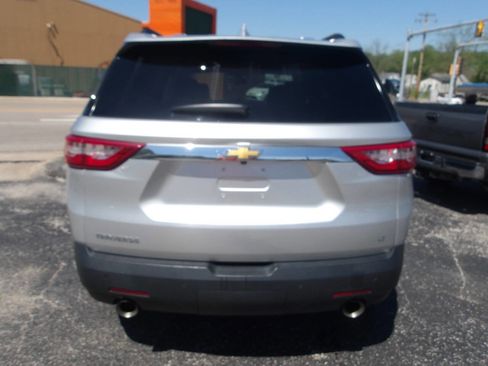 Used 2019 Chevrolet Traverse LT image 8