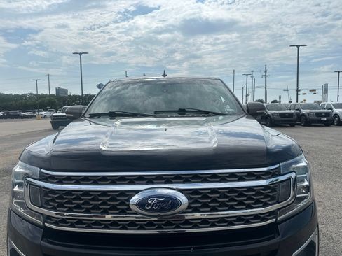 Used 2021 Ford Expedition Max King Ranch AWD/4WD image 2