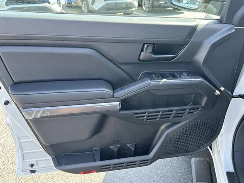 New 2026 Toyota Tacoma SR5 AWD/4WD image 20